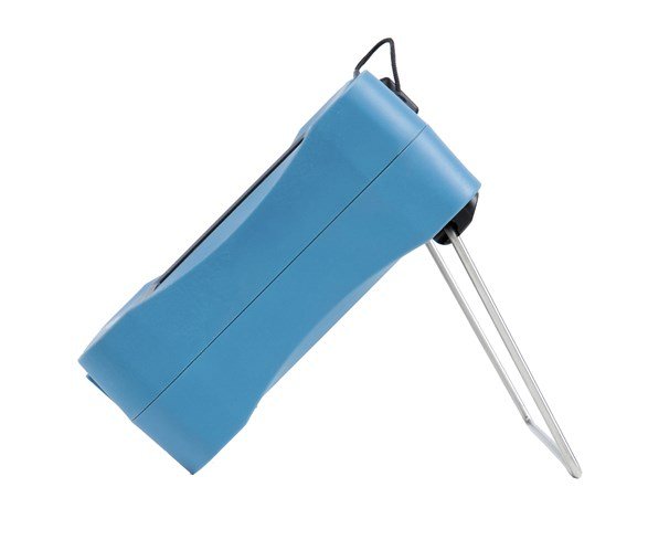 maxtester715b_side-_onfeet_7472_2000x1667